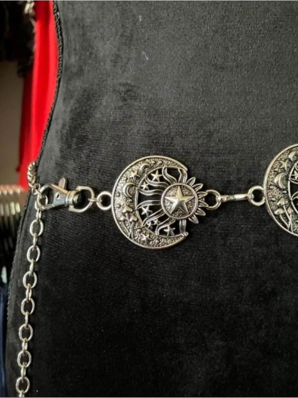 N/A stylish silver